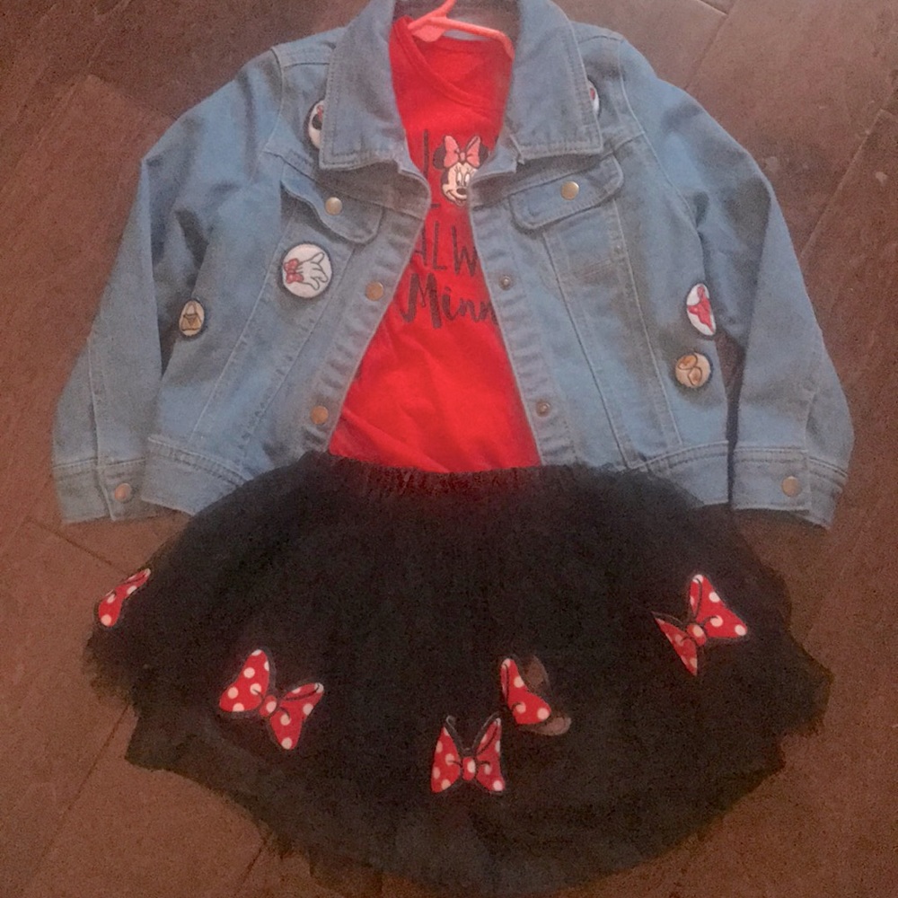 Disney Minnie Mouse‎ jacket skirt set 5th birthday